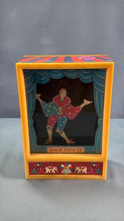 THE MAGIC DANCER WIND UP TOY