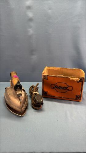 EARLY HOT POINT ELECTRIC IRON