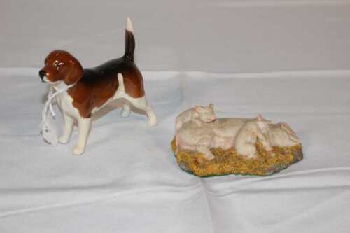 Beswick Dog and Royal Doulton Hogs