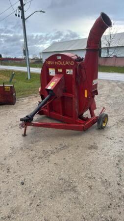 NEW HOLLAND 60 PTO FORAGE BLOWER