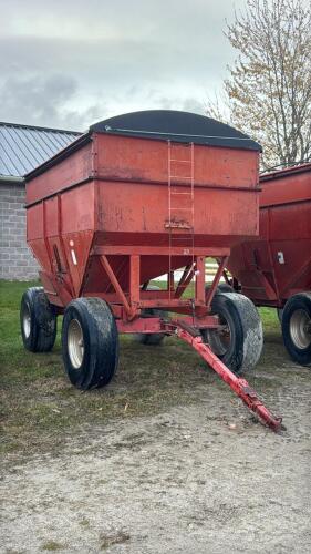 BRUNS 430 GRAVITY WAGON WITH TARP