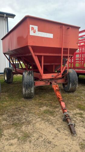 RJ EQUIPMENT 500 BU GRAVITY WAGON