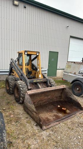 NEW HOLLAND L553 DIESEL SKID STEER