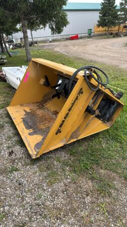 HLA SIDE DISCHARGE SS72 6FT BUCKET