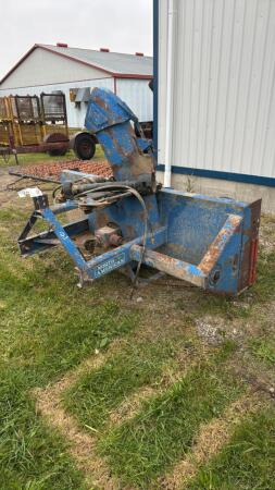 NORTH AMERICAN 92IN DOUBLE AUGER SNOWBLOWER