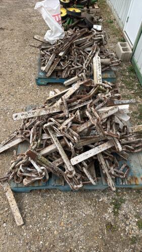 APPROX. 250FT OF CCW STABLE CLEANER CHAIN