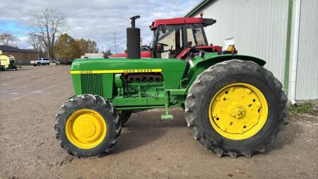 JOHN DEERE 3130 DIESEL TRACTOR WITH HYD. 4WD