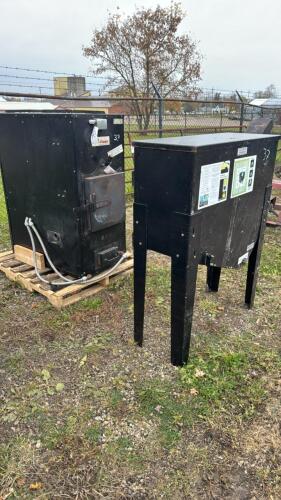 AGRI FLAME FORCED AIR CORN STOVE WITH HOPPER