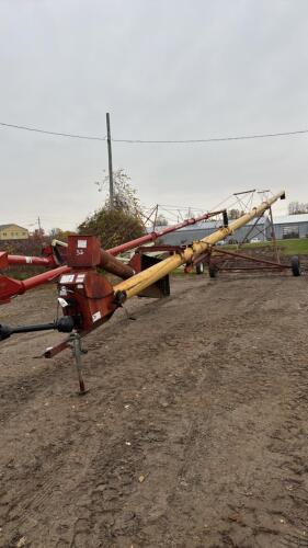 WESTFIELD MK100-71 PTO AUGER WITH SWING AUGER