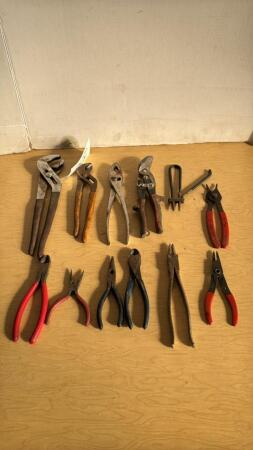 Plier Lot