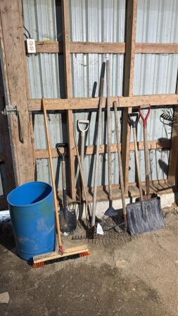 Garden Tool Lot