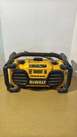 DeWalt 18V Radio