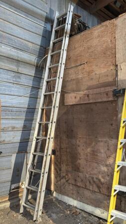 28ft Aluminum Extension Ladder