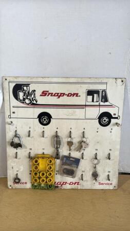 Snap-on Key Rack