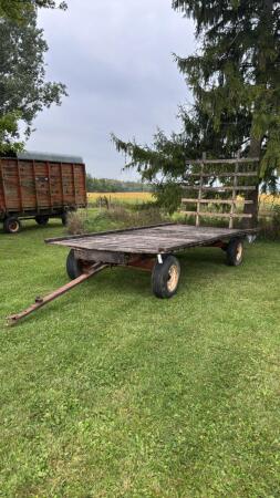 16FT X 8FT FLAT RACK WAGON