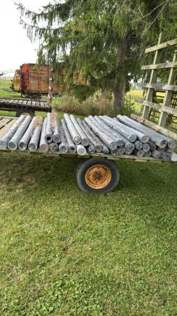 APPROX. 36 - 8FT x 5IN POLY POSTS