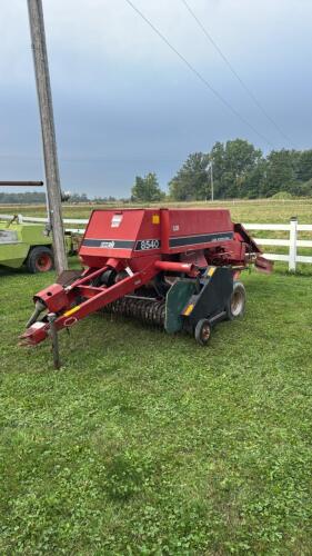 CASE IH 8540 INLINE BALER
