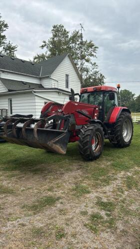 MCCORMICK MTX 125 MFWD WITH LOADER
