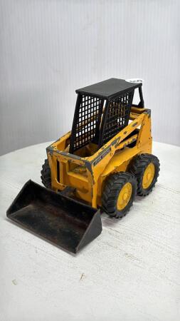 JOHN DEERE SKID STEER