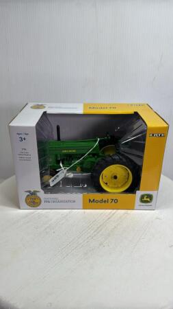 JOHN DEERE 70 NARROW TRACTOR