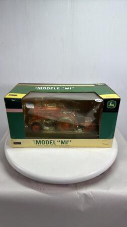 JOHN DEERE MI TRACTOR (ORANGE) WITH SICKLE MOWER