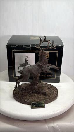JOHN DEERE RESIN DEER ON OVAL STAND
