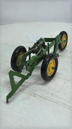 JOHN DEERE 2 BOTTOM TRAIL PLOW