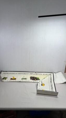 VINYL JOHN DEERE GARDEN EQUIPMENT BANNER