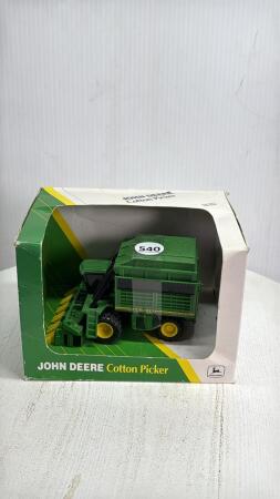 JOHN DEERE 9976 COTTON PICKER
