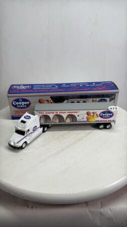COOPER TIRE FREIGHTLINER SEMI