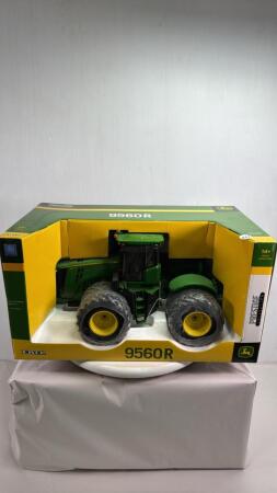 JOHN DEERE 9560R TRACTOR