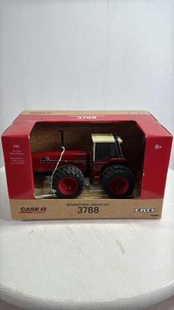 INTERNATIONAL 3788 TRACTOR WITH DUALS