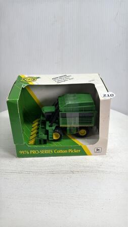 JOHN DEERE 9976 COTTON PICKER