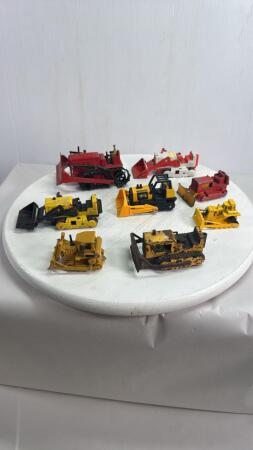 ASSORTMENT OF SMALL DOZERS