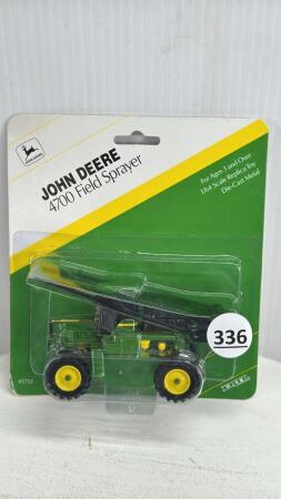 JOHN DEERE 4700 FIELD SPRAYER