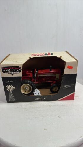 INTERNATIONAL 606 TRACTOR