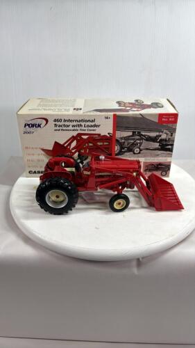 INTERNATIONAL 460 TRACTOR WITH LOADER