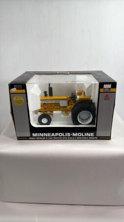 MINNEAPOLIS MOLINE G-1355 TRACTOR WITH DUALS