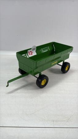 JOHN DEERE BARGE WAGON