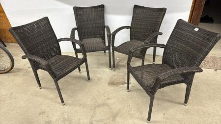 (4) STACKING WICKER OUTDOOR DINING CHAIRS