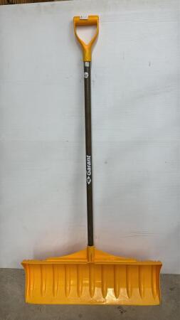 GARANT 30IN PLASTIC SNOW SHOVEL