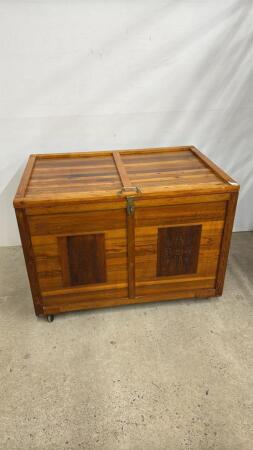 WOODEN CEDAR CHEST ON CASTERS
