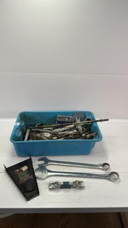 ASSORTMENT OF MISC. WRENCHES