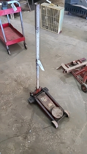 Approx. 3T Floor Jack