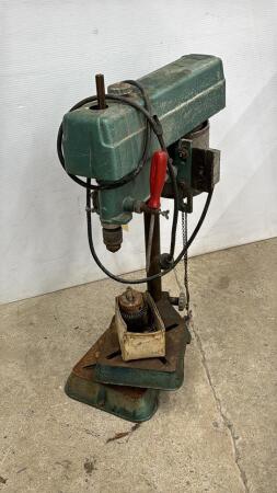 BENCH TOP DRILL PRESS