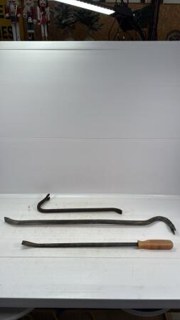 (3) PRY BARS
