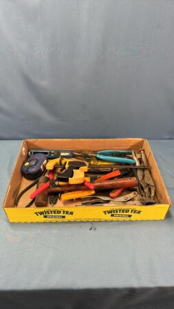 HAND TOOL LOT