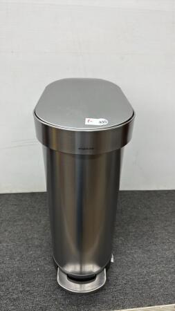STAINLESS STEP ON GARBAGE CONTAINER