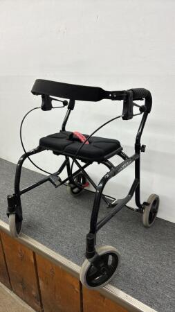 NEXUS SENIORS ROLLATOR