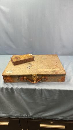 METAL ORGANIZER TIN WITH LATCH